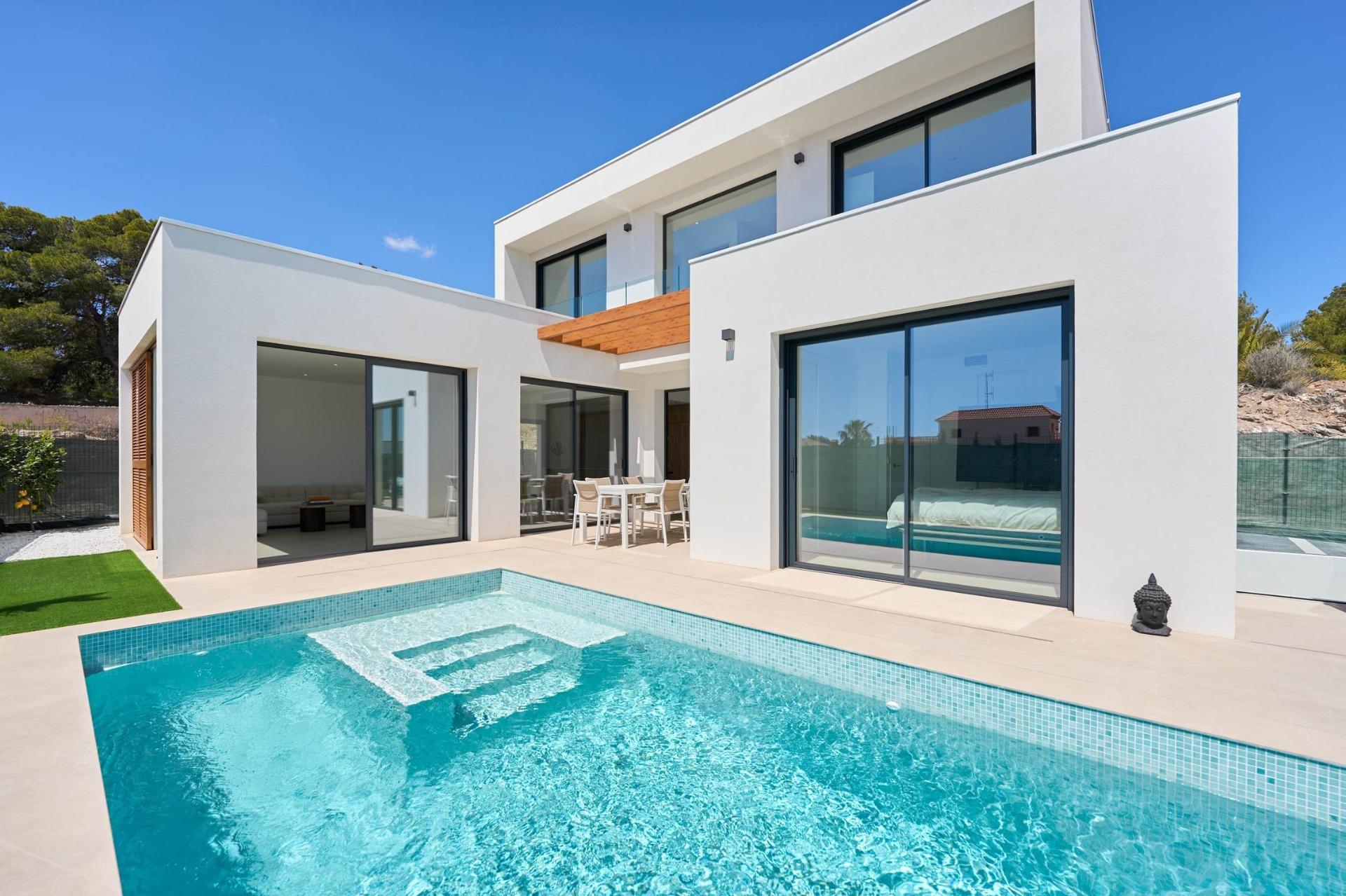 Villa te koop in Alfas del Pi | 3 slaapkamers H7665