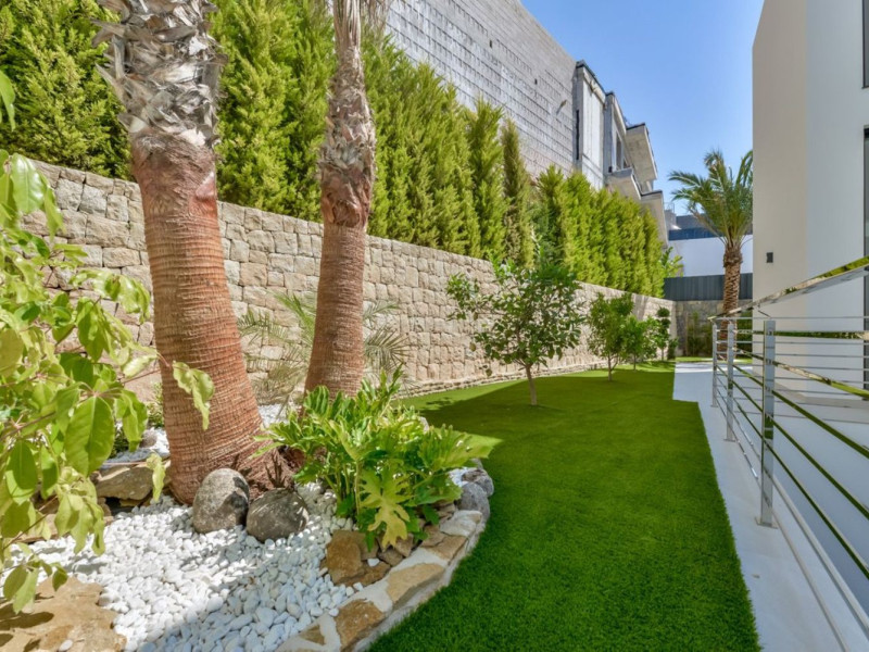 villa te koop in Finestrat | 8 slaapkamers H19844