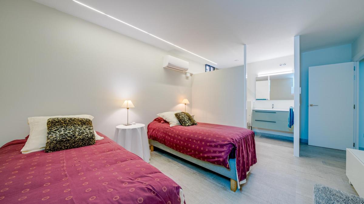 Property main view 23
