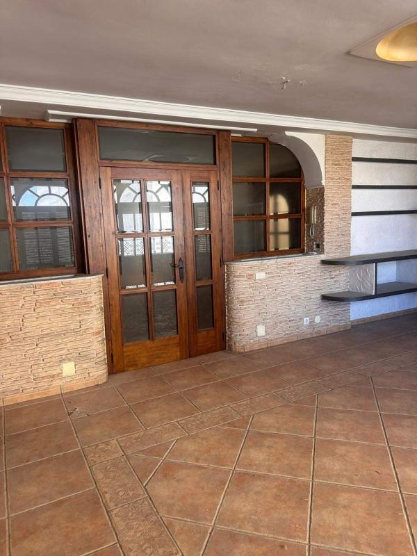 villa te koop in Guardamar del Segura | 8 slaapkamers H478115