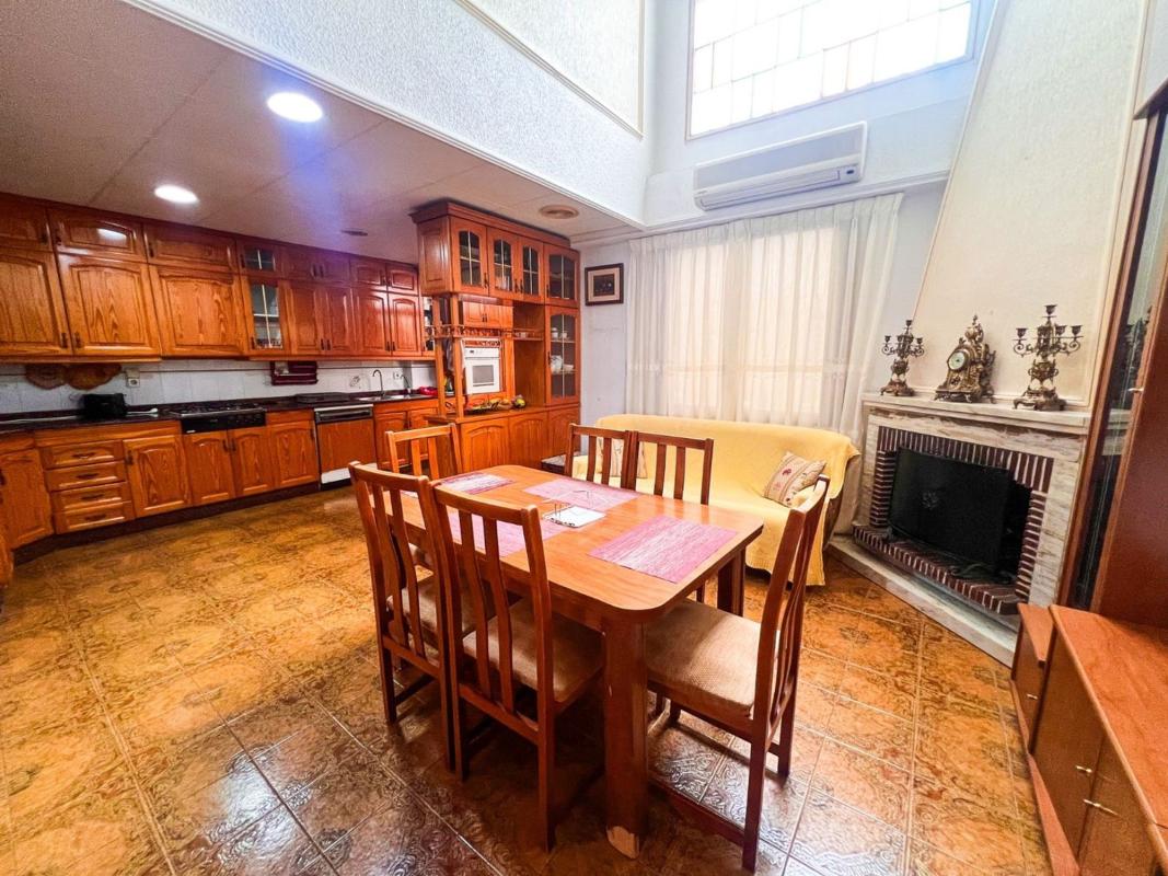 villa te koop in Guardamar del Segura | 5 slaapkamers H479699