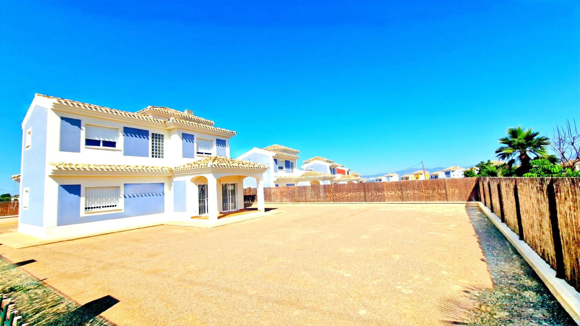 Villa te koop in Lorca | 3 slaapkamers H8665