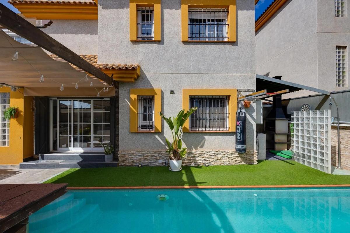 Property main view 12