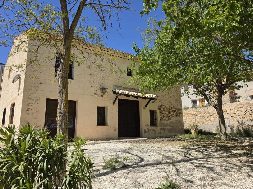 villa te koop in Monovar | 5 slaapkamers H552186