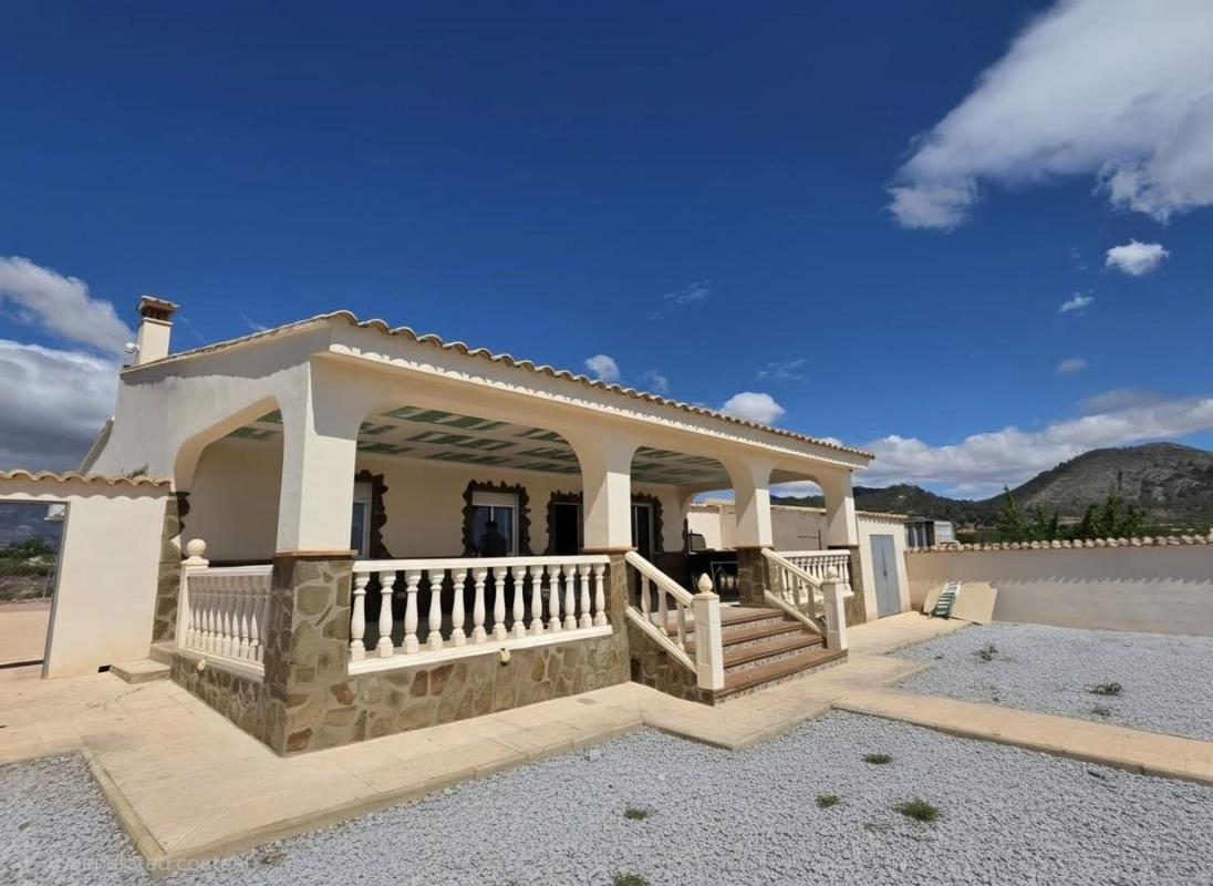 villa te koop in Monovar | 3 slaapkamers H576060