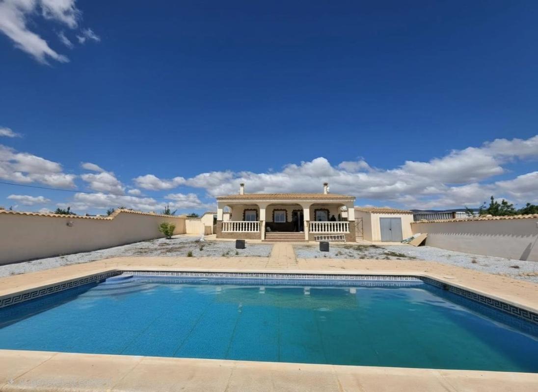 villa te koop in Monovar | 3 slaapkamers H576060