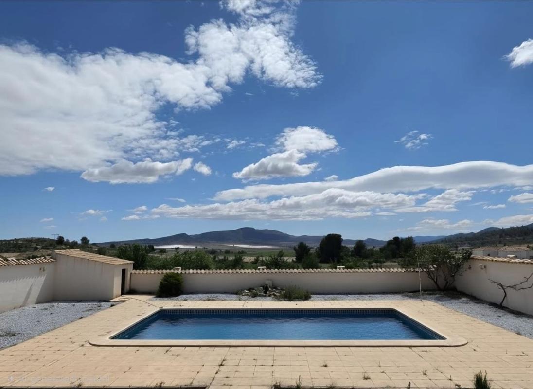 villa te koop in Monovar | 3 slaapkamers H576060