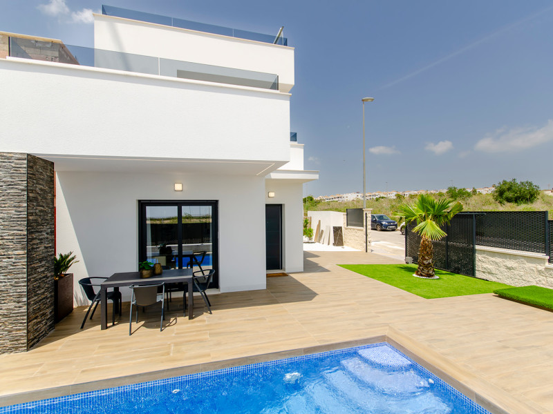 villa te koop in Orihuela | 3 slaapkamers H395693