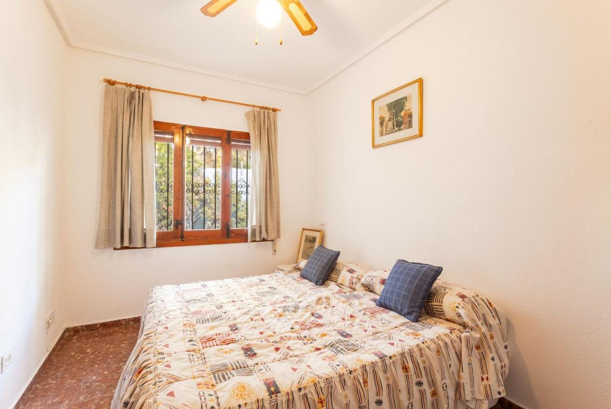 villa te koop in Orihuela | 6 slaapkamers H485090