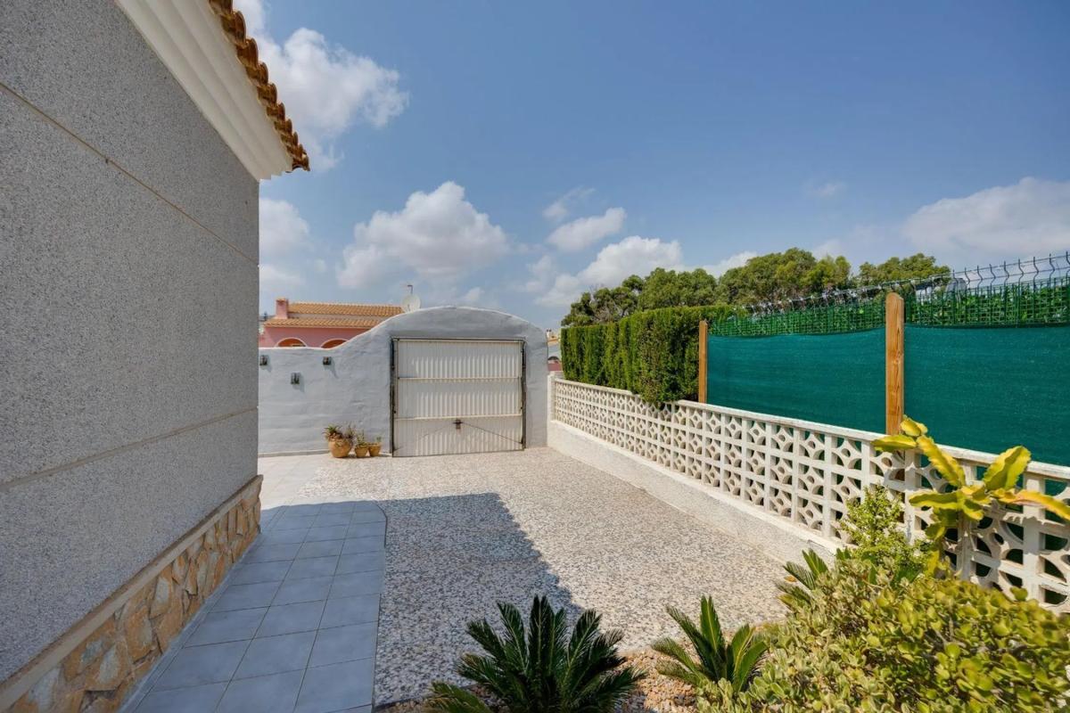 villa te koop in Orihuela | 4 slaapkamers H510508