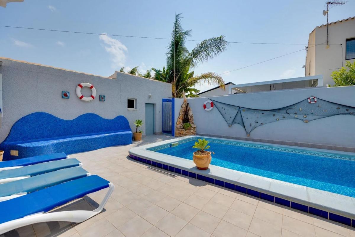 villa te koop in Orihuela | 4 slaapkamers H510508
