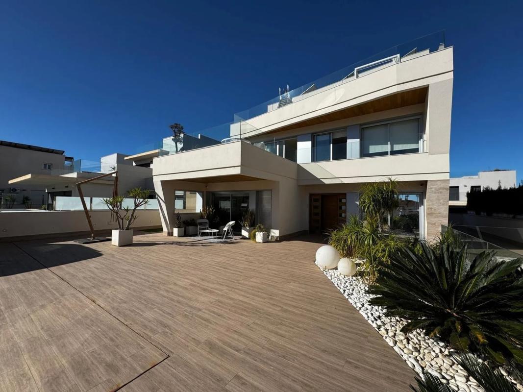 Property main view 6