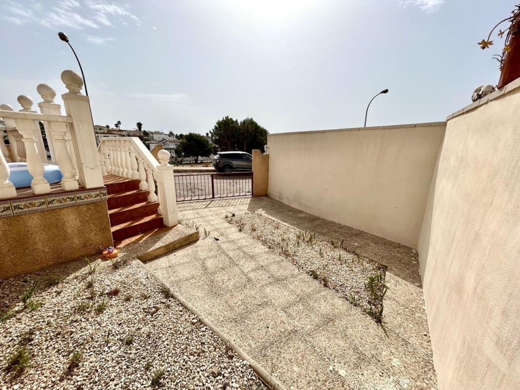 villa te koop in Orihuela | 2 slaapkamers H565398