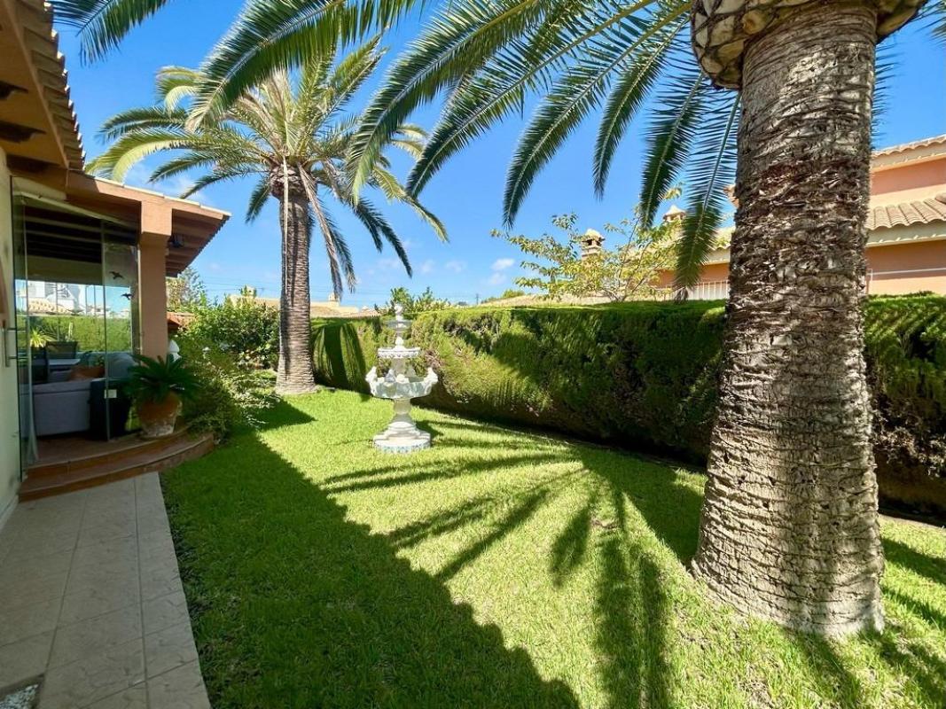 villa te koop in Orihuela | 3 slaapkamers H619010