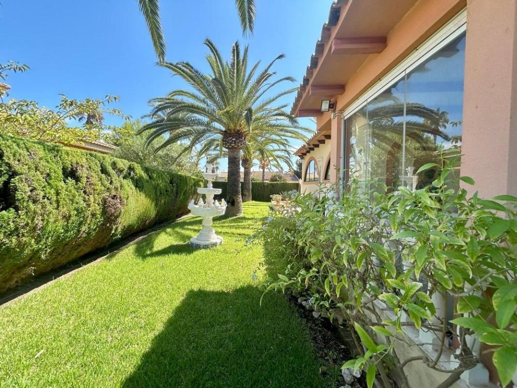 villa te koop in Orihuela | 3 slaapkamers H619010