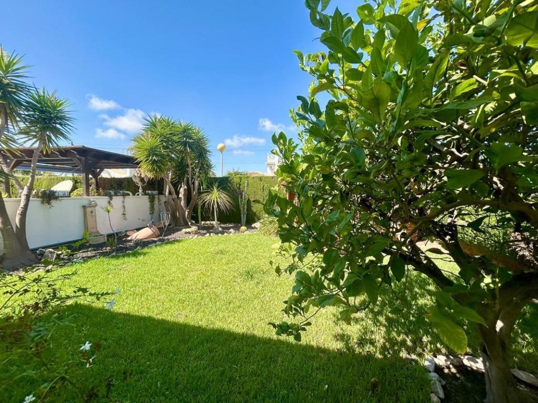 villa te koop in Orihuela | 3 slaapkamers H619010