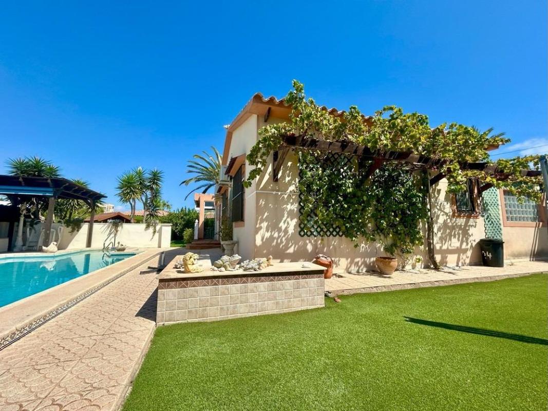 villa te koop in Orihuela | 3 slaapkamers H619010