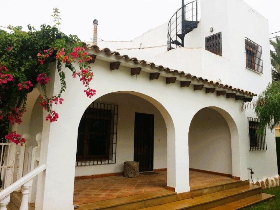 villa te koop in Orihuela | 0 slaapkamers H639854