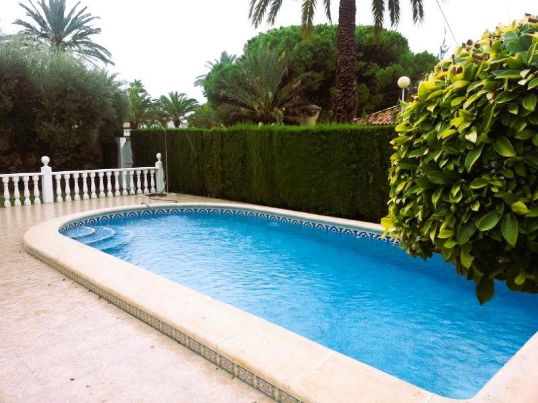 villa te koop in Orihuela | 0 slaapkamers H639854