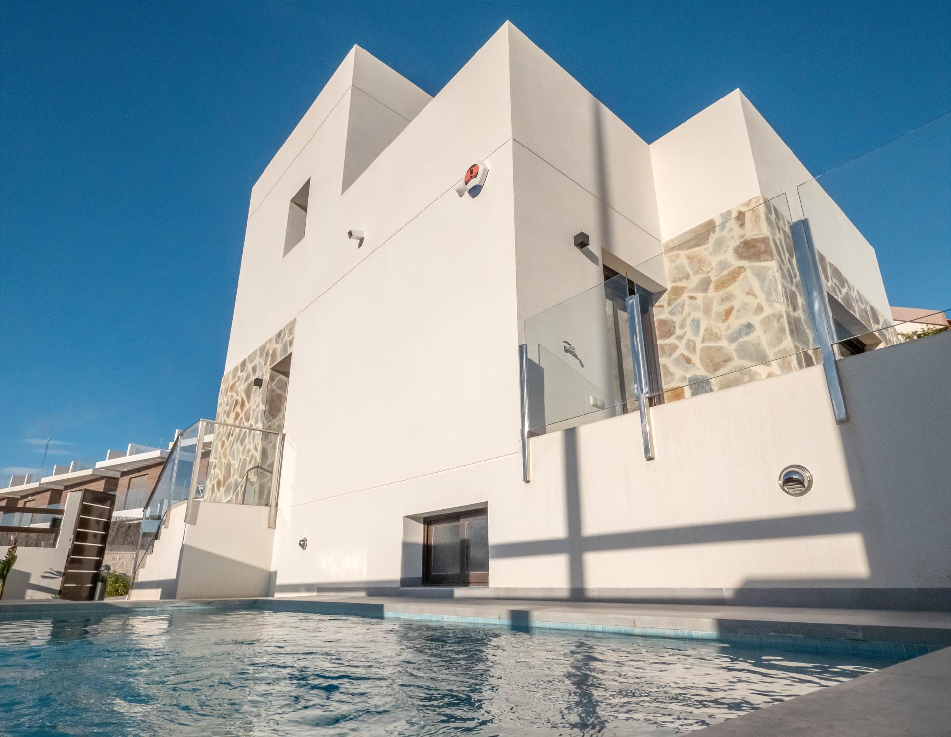 Villa for sale in Orihuela Costa | 3 bedrooms H5840
