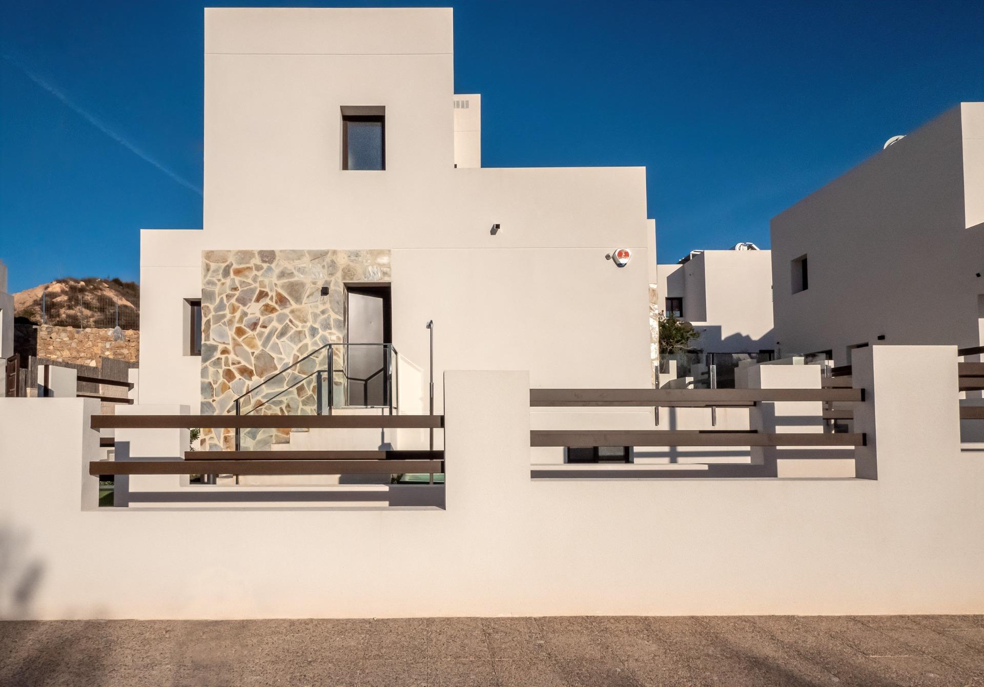 Villa for sale in Orihuela Costa | 3 bedrooms H5840