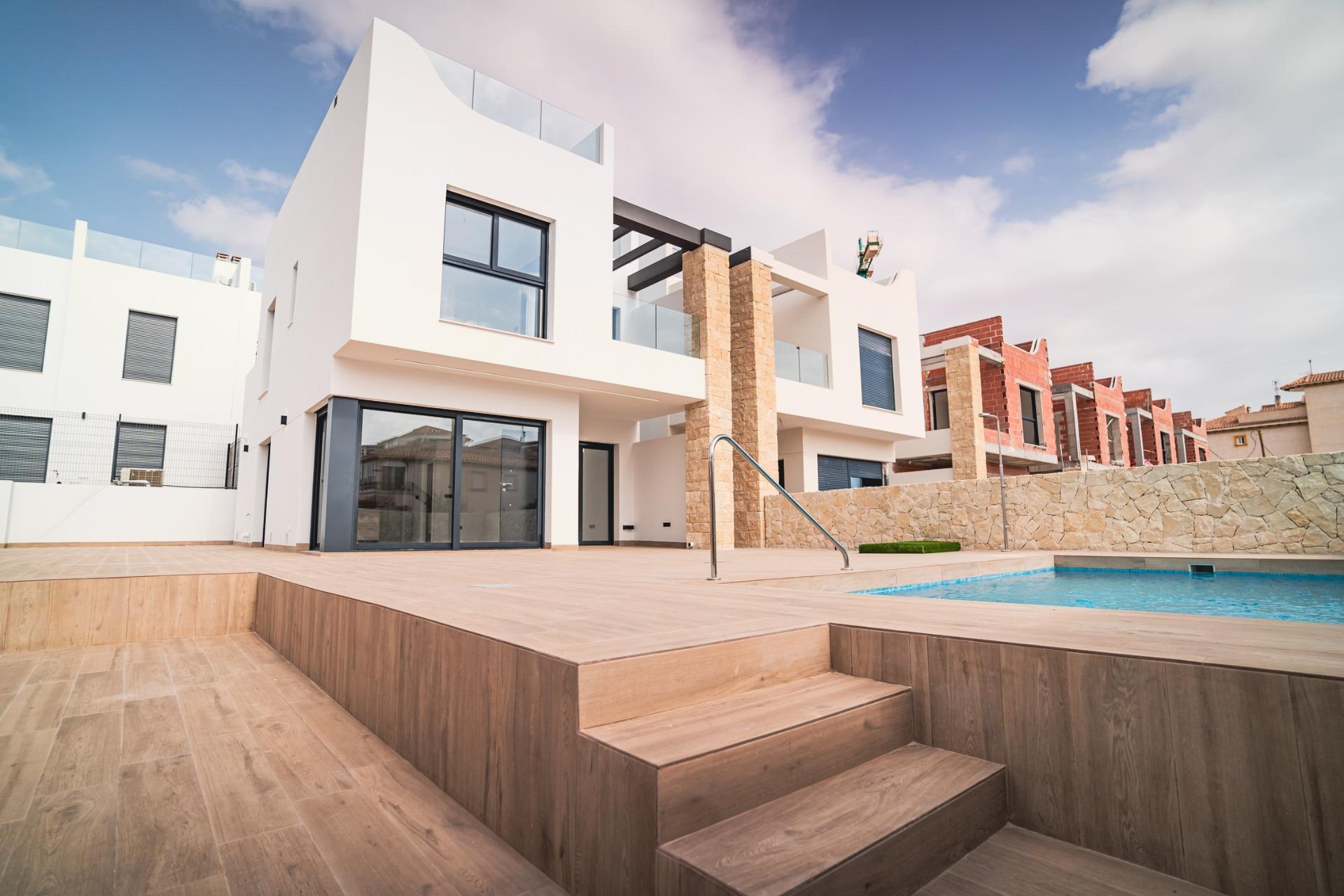 Villa te koop in Orihuela Costa | 4 slaapkamers H6722