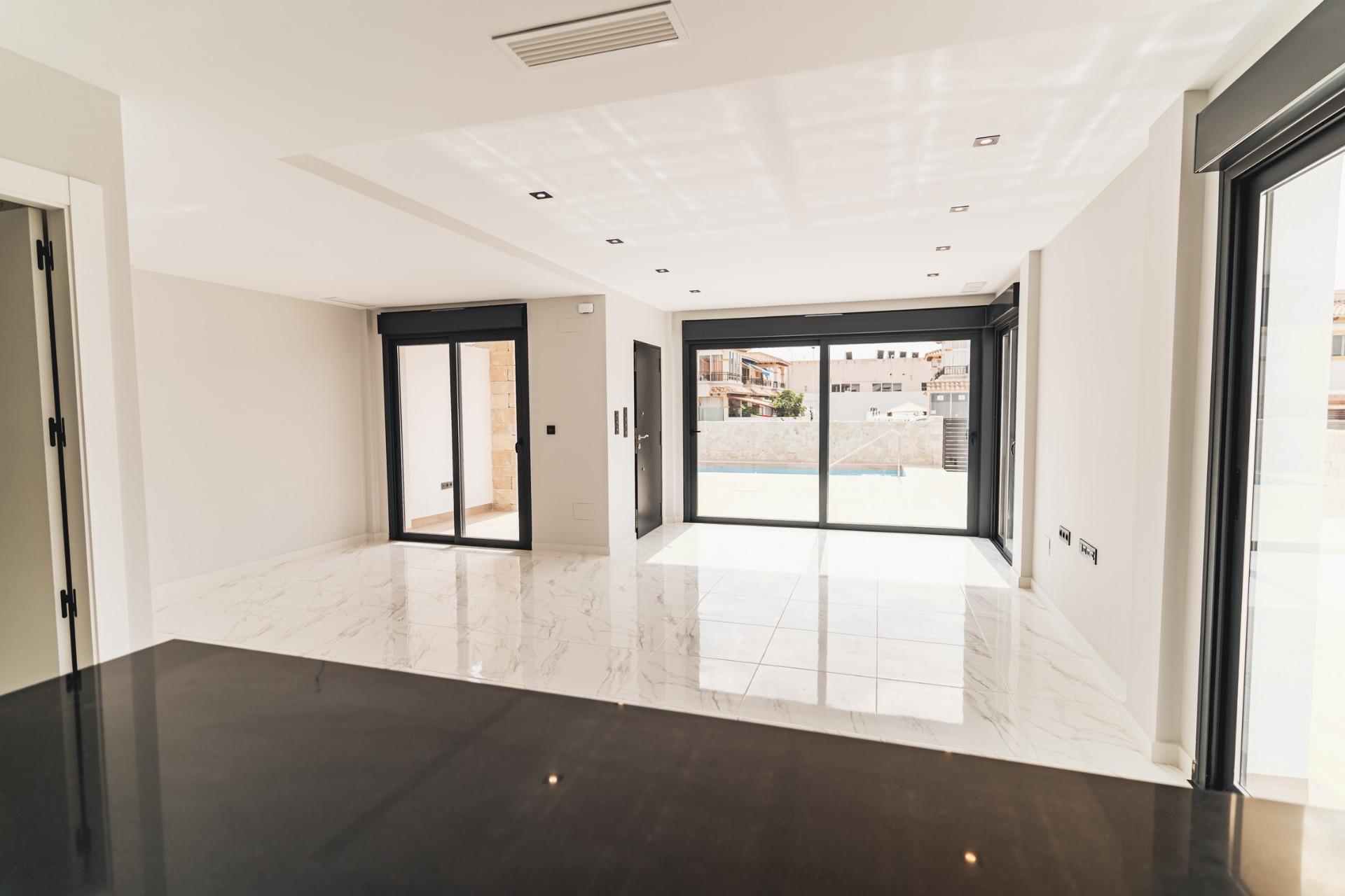 Villa te koop in Orihuela Costa | 4 slaapkamers H6722