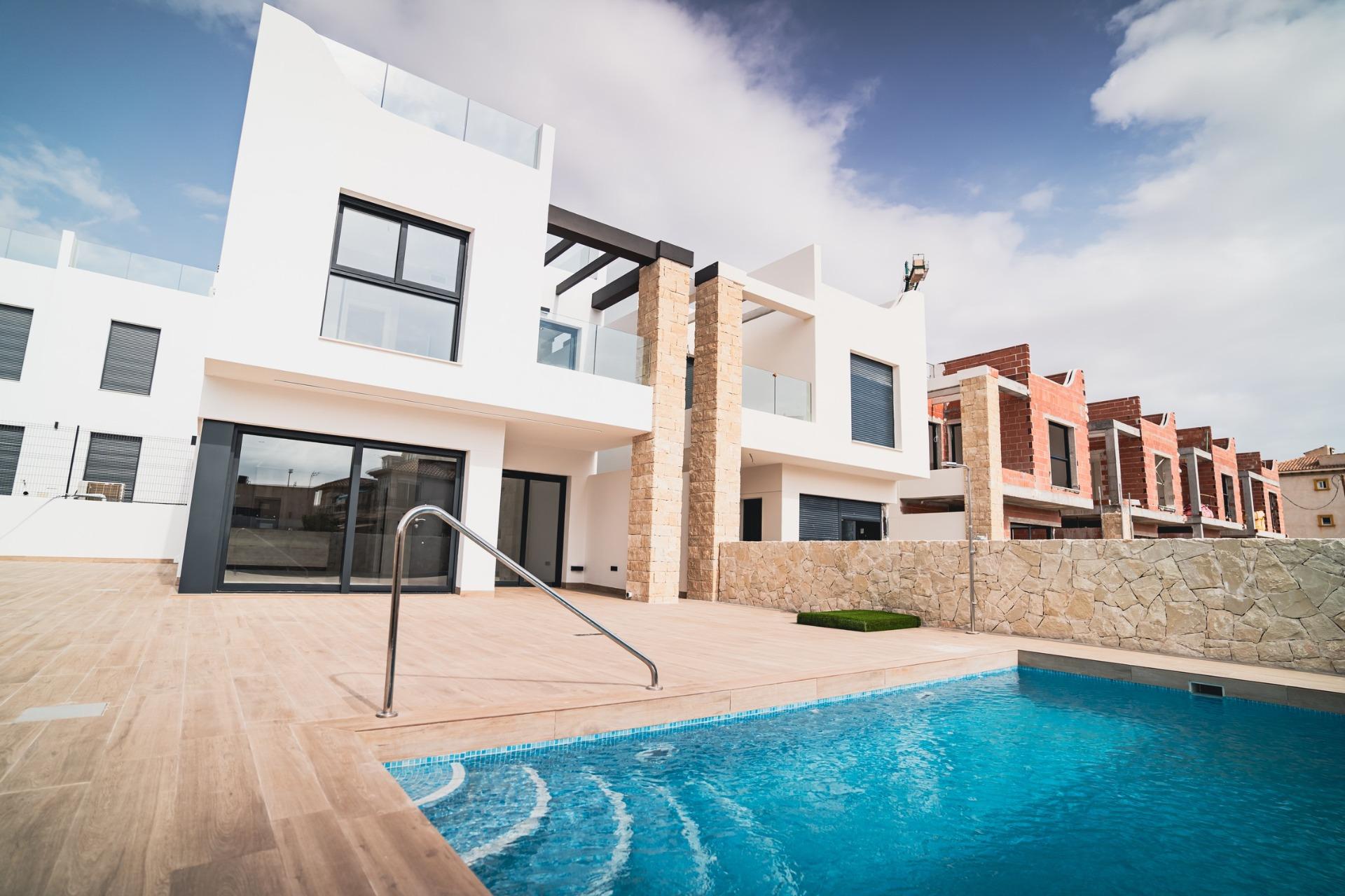 Villa te koop in Orihuela Costa | 4 slaapkamers H6722