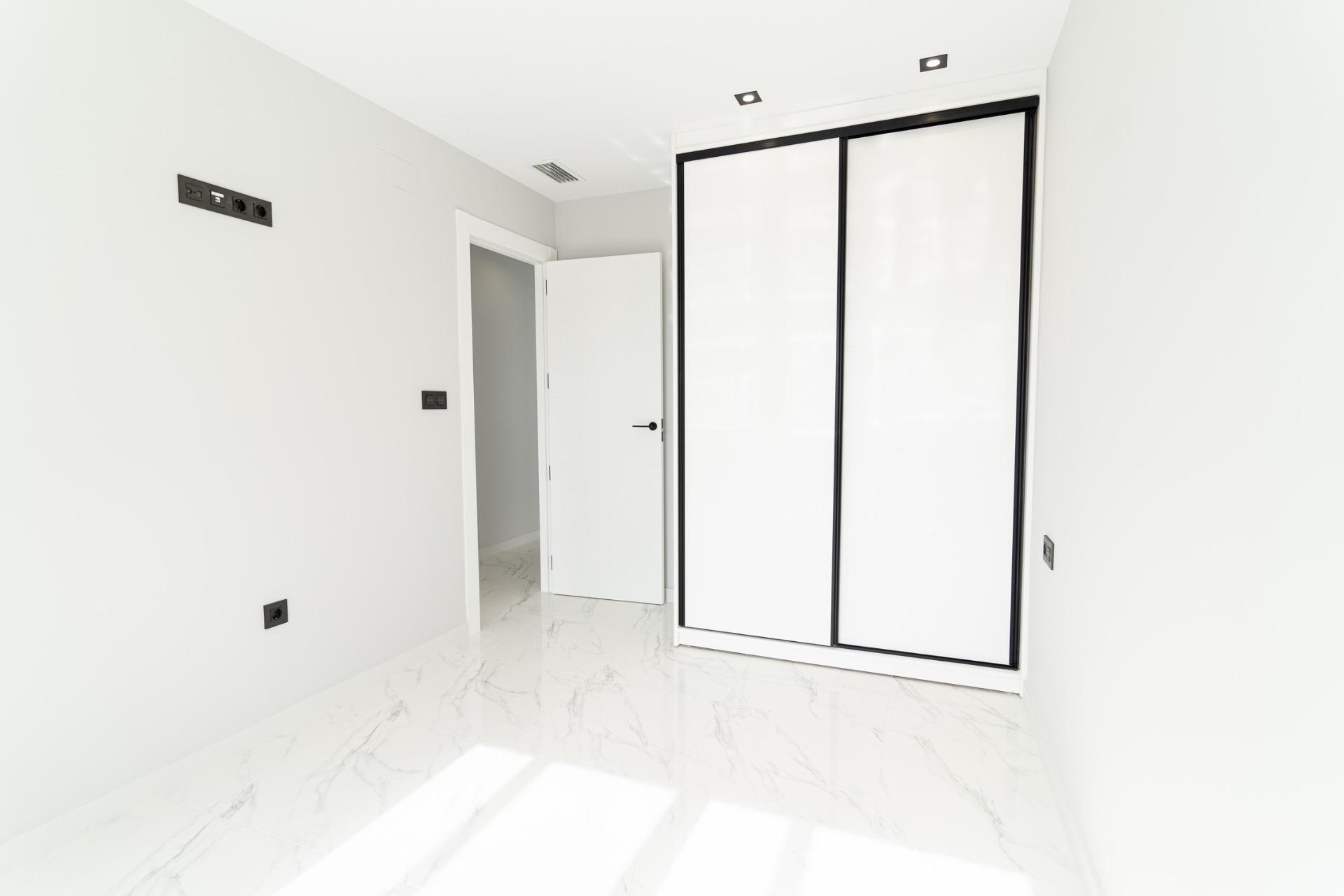 Villa te koop in Orihuela Costa | 4 slaapkamers H6722