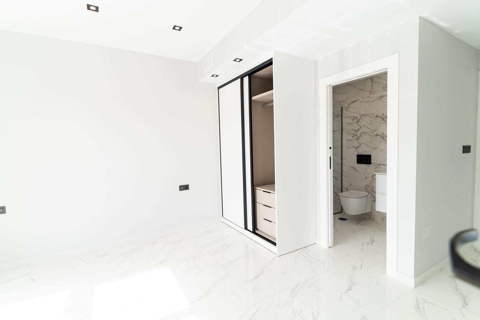 Villa te koop in Orihuela Costa | 4 slaapkamers H6722