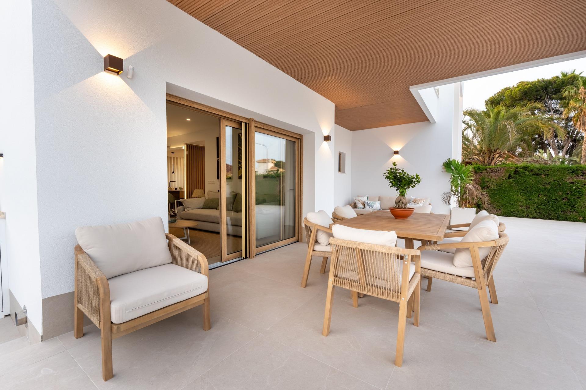 Villa te koop in Orihuela Costa | 4 slaapkamers H9041