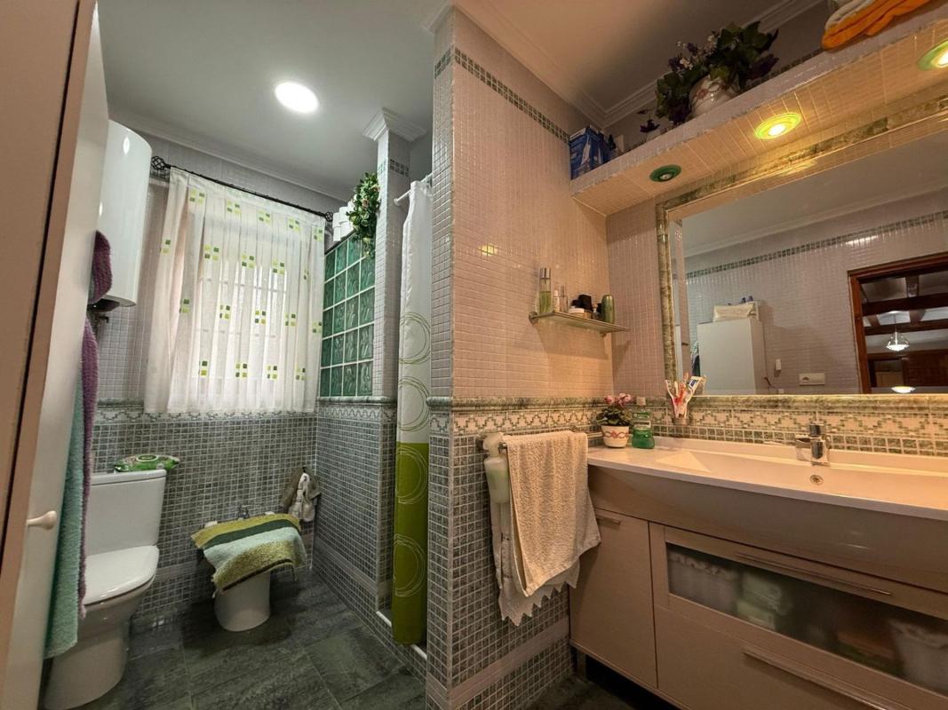 villa te koop in Petrer | 5 slaapkamers H621111
