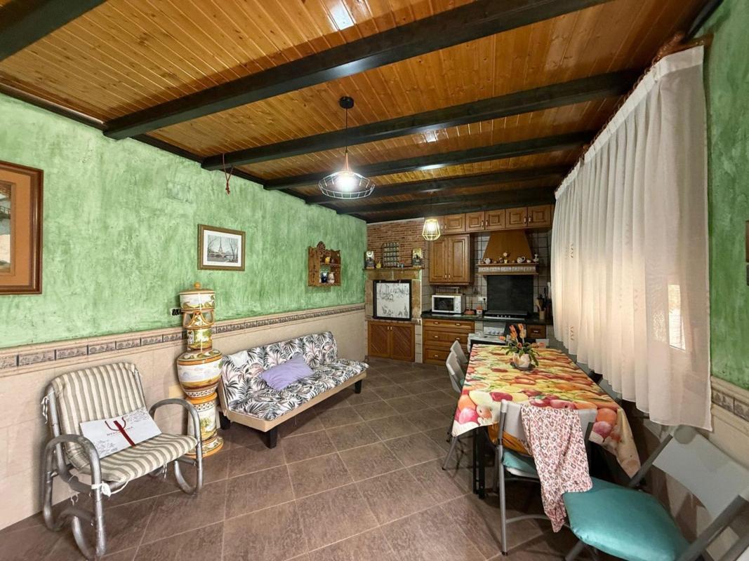 villa te koop in Petrer | 5 slaapkamers H621111