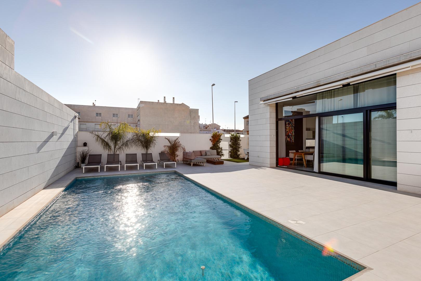 Villa te koop in Pilar de La Horadada | 3 slaapkamers H3842