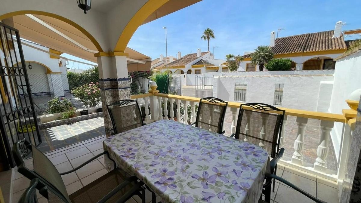 villa te koop in Pilar de la Horadada | 3 slaapkamers H517541
