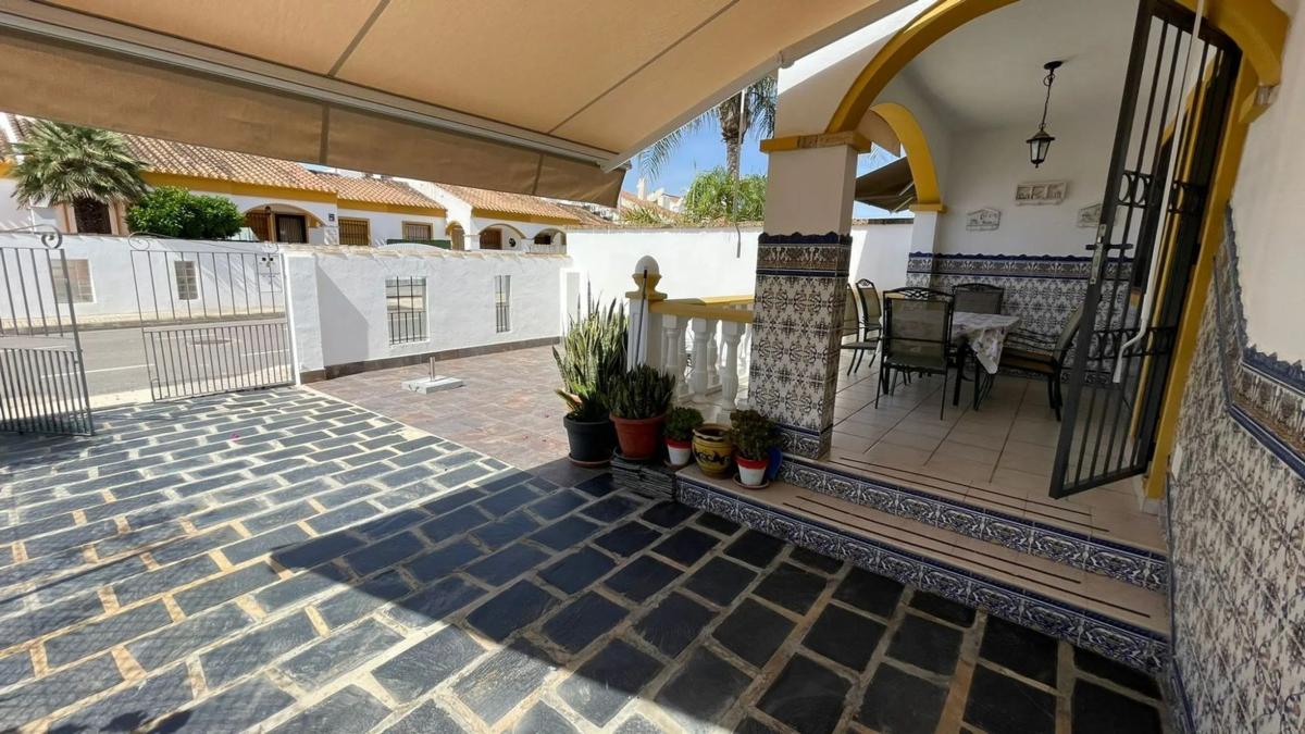 villa te koop in Pilar de la Horadada | 3 slaapkamers H517541