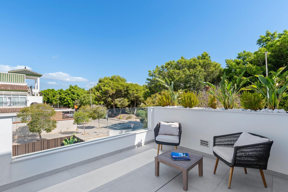 villa te koop in Pilar de la Horadada | 4 slaapkamers H524058