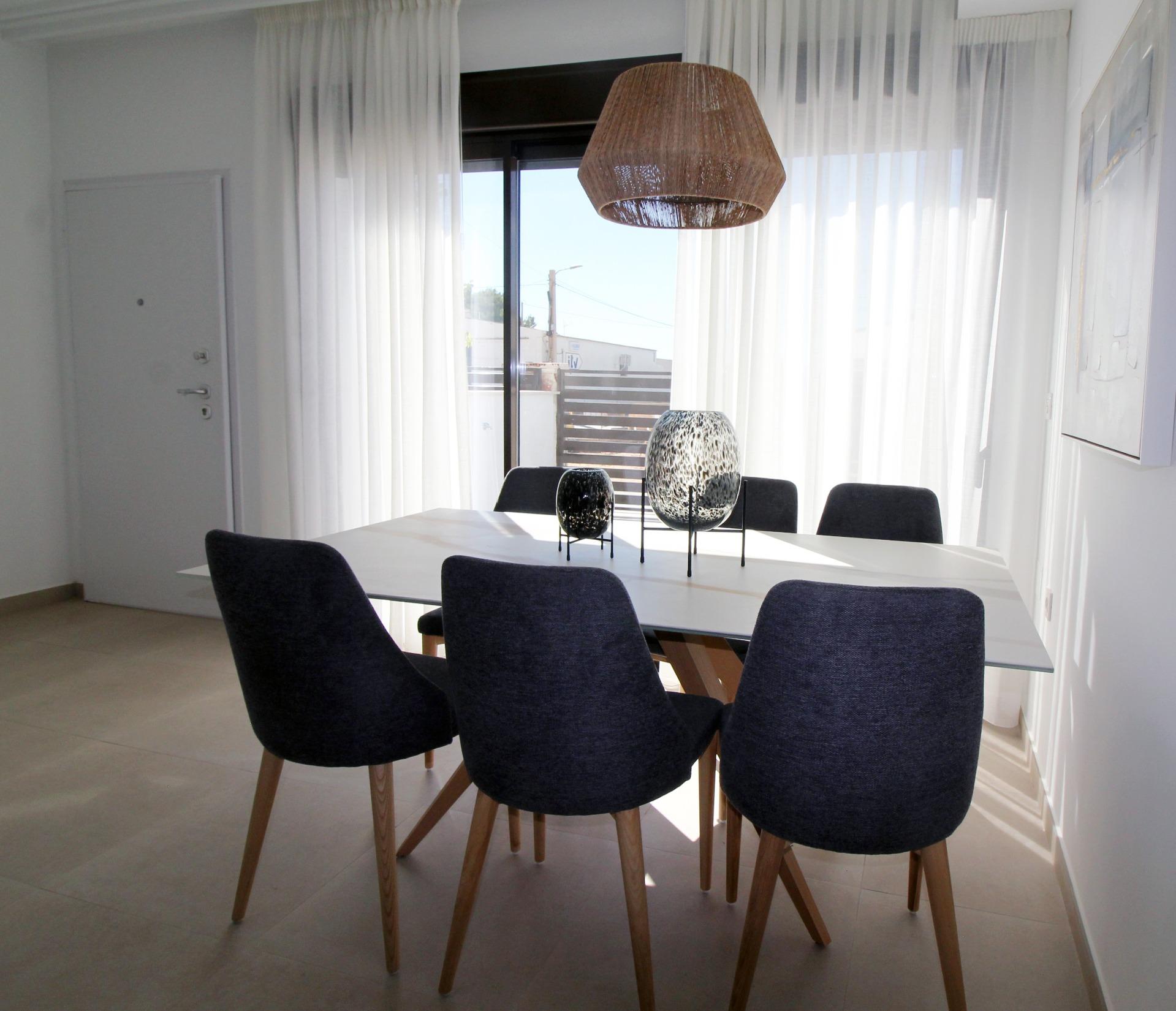 Villa te koop in Pilar de La Horadada | 4 slaapkamers H8979