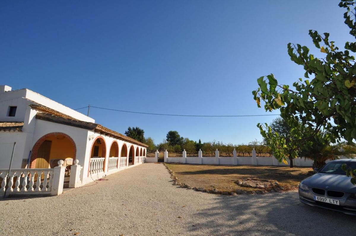 villa te koop in Pinoso | 8 slaapkamers H578346