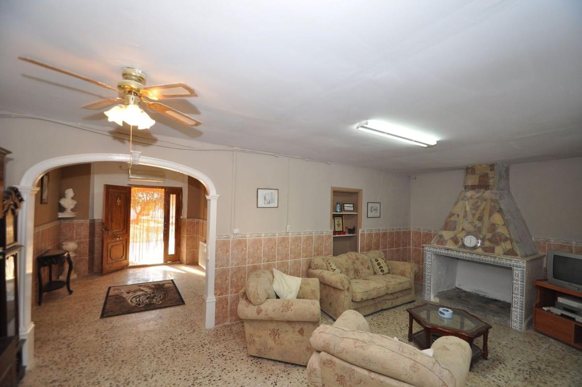 villa te koop in Pinoso | 8 slaapkamers H578346