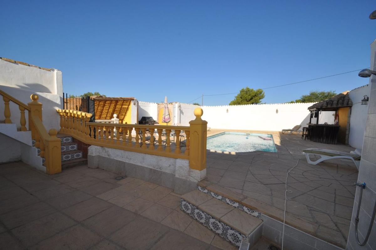 villa te koop in Pinoso | 8 slaapkamers H578346