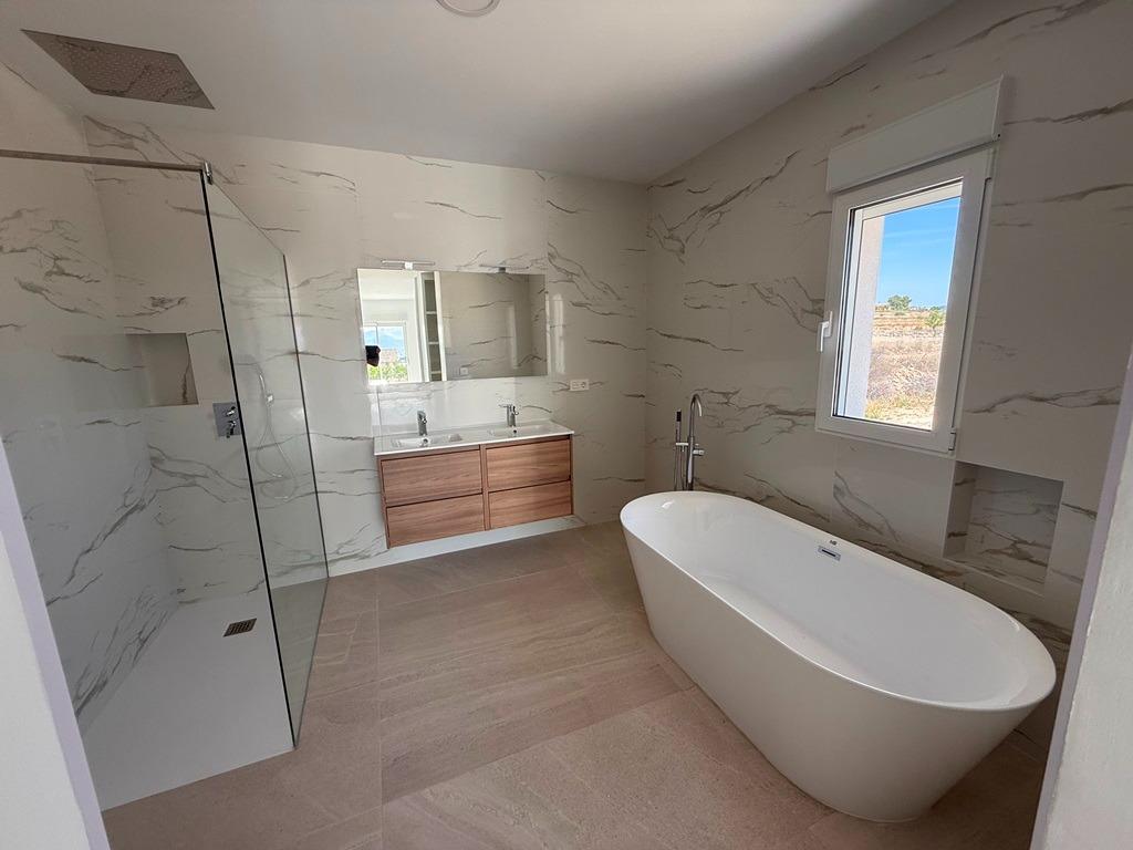 Villa te koop in Pinoso | 3 slaapkamers H9374