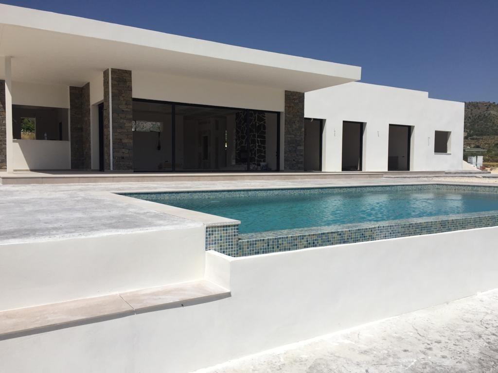 Villa te koop in Pinoso | 3 slaapkamers H9952
