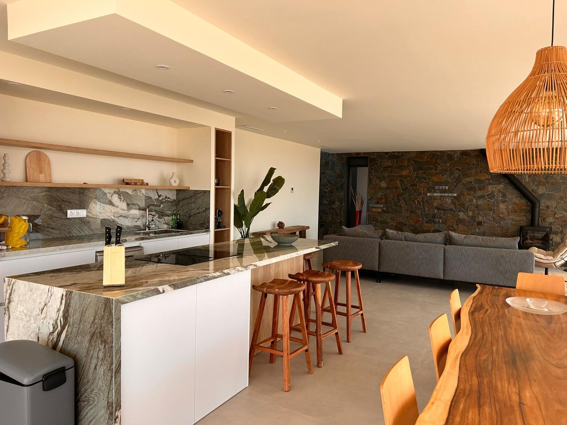 Villa te koop in Pinoso | 4 slaapkamers H9954