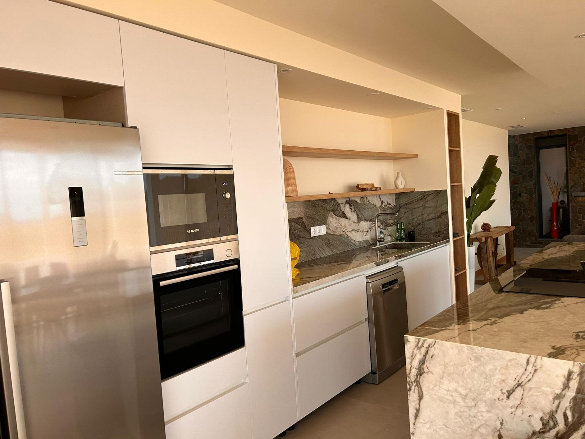 Villa te koop in Pinoso | 4 slaapkamers H9954