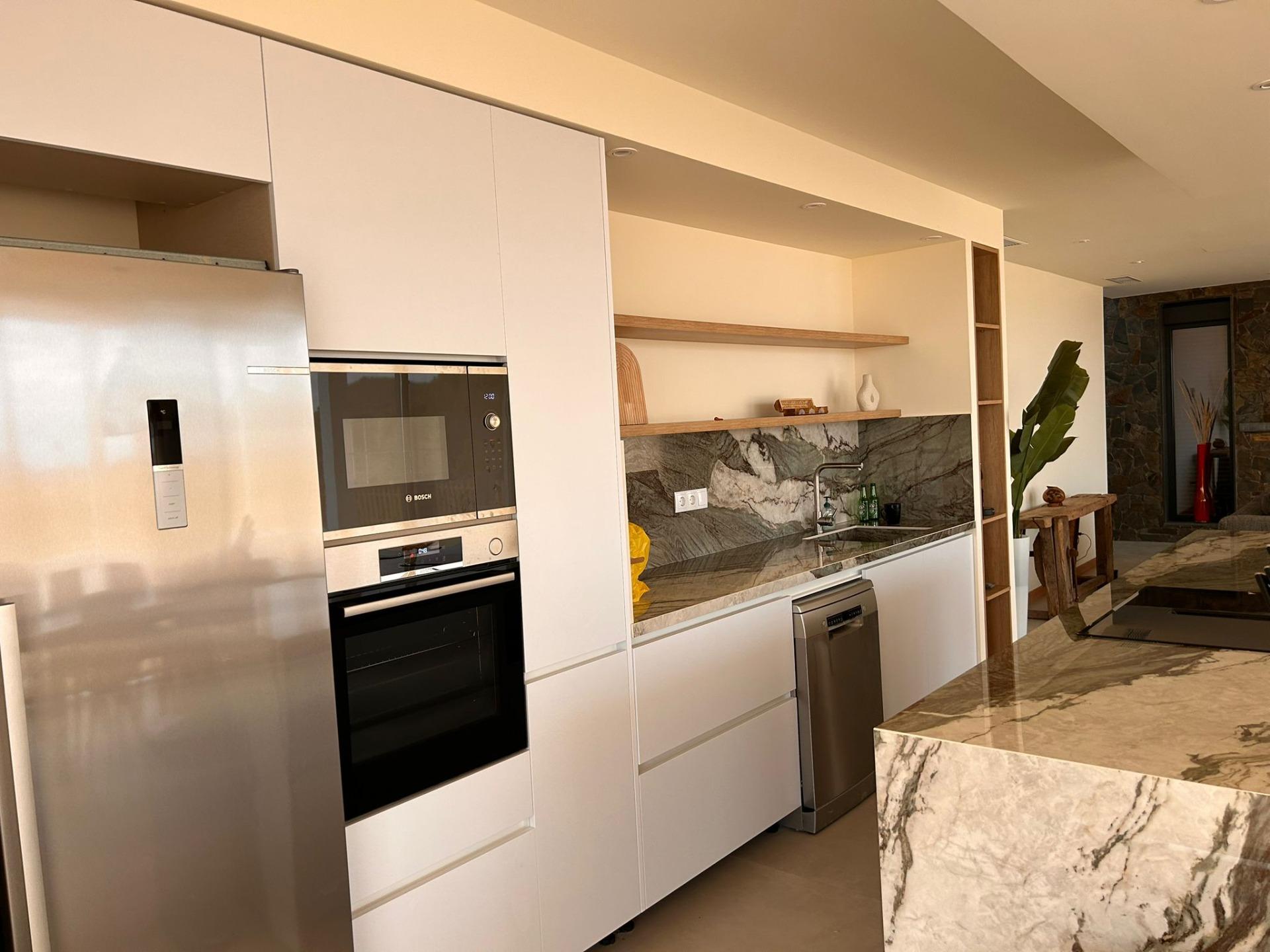 Villa te koop in Pinoso | 4 slaapkamers H9954