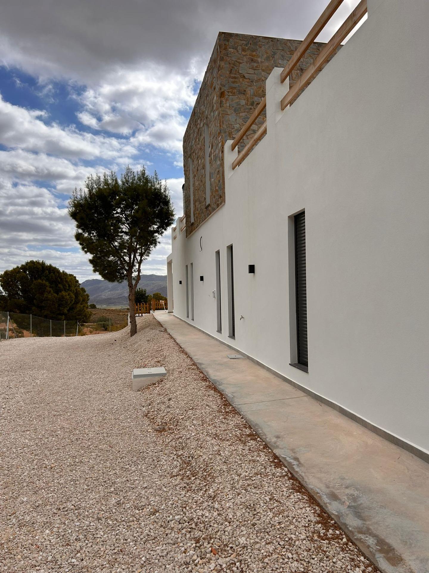 Villa te koop in Pinoso | 4 slaapkamers H9954