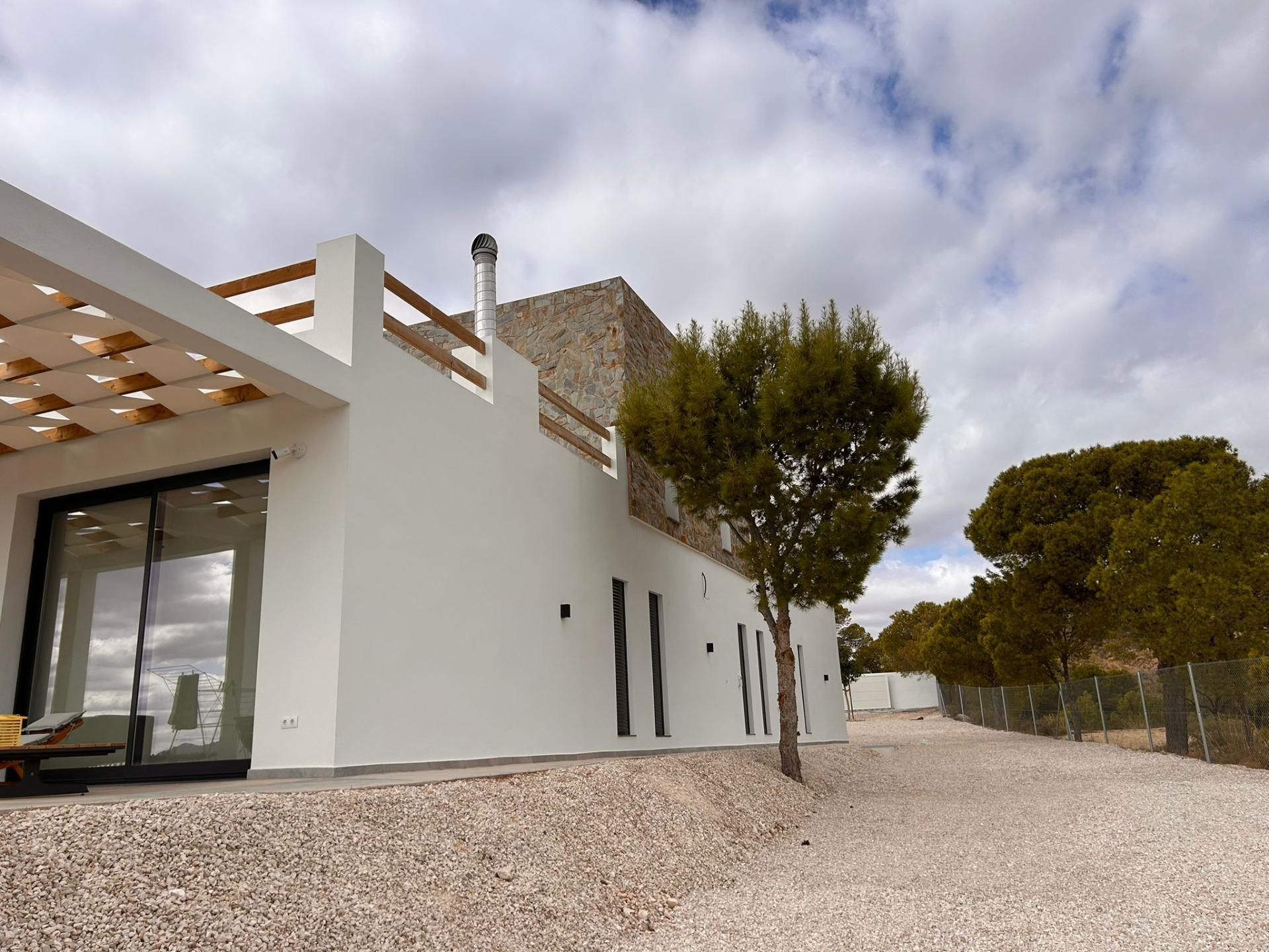 Villa te koop in Pinoso | 4 slaapkamers H9954