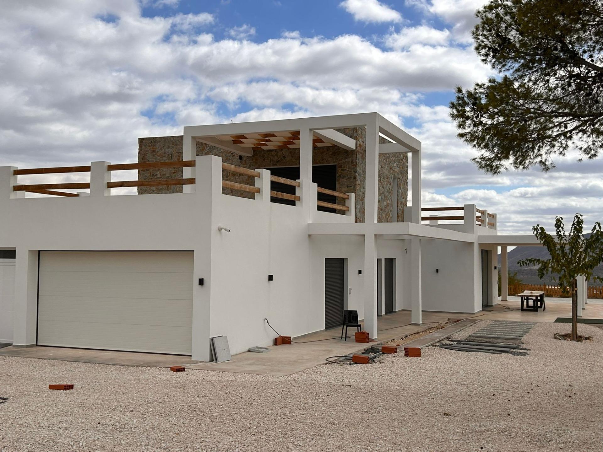Villa te koop in Pinoso | 4 slaapkamers H9954