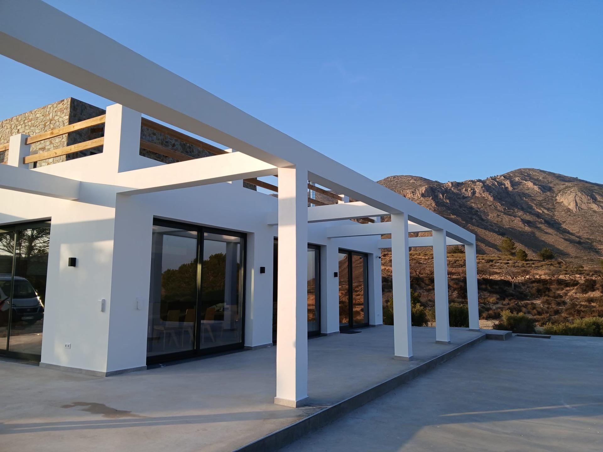 Villa te koop in Pinoso | 4 slaapkamers H9954